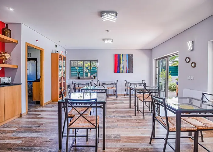 Buganvilias Do Meco Guest House